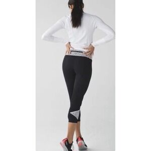 Lululemon Pace Rival Crop Black/Miss Mosaic Black Running Active Zip Pocket Sz 6